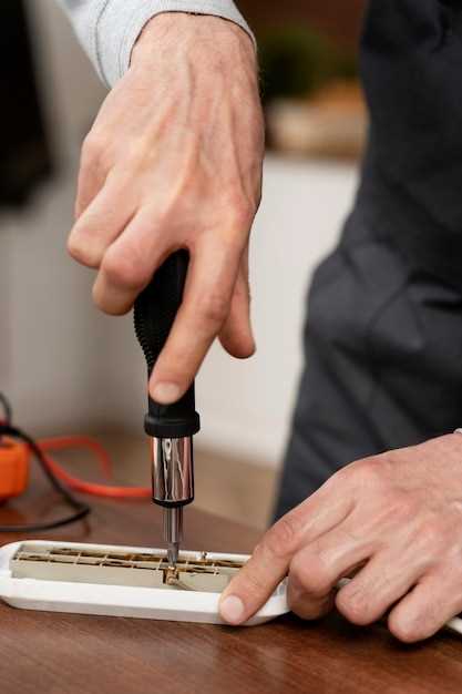 Шаг 3: отсоединение предохранителей и снятие самой панели